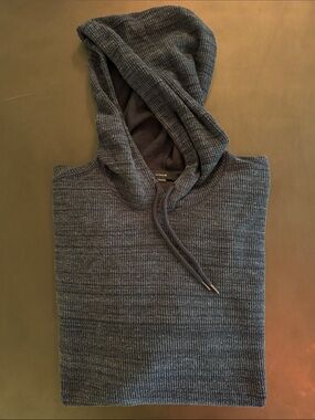 Vince Men's Heathered Navy Gray Hoodie Sweatshirt